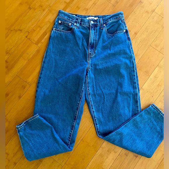 Levi’s Vintage Premium High Rise Loose Fit Taper 90’s Jeans Medium Wash Size 28 - Picture 4 of 8